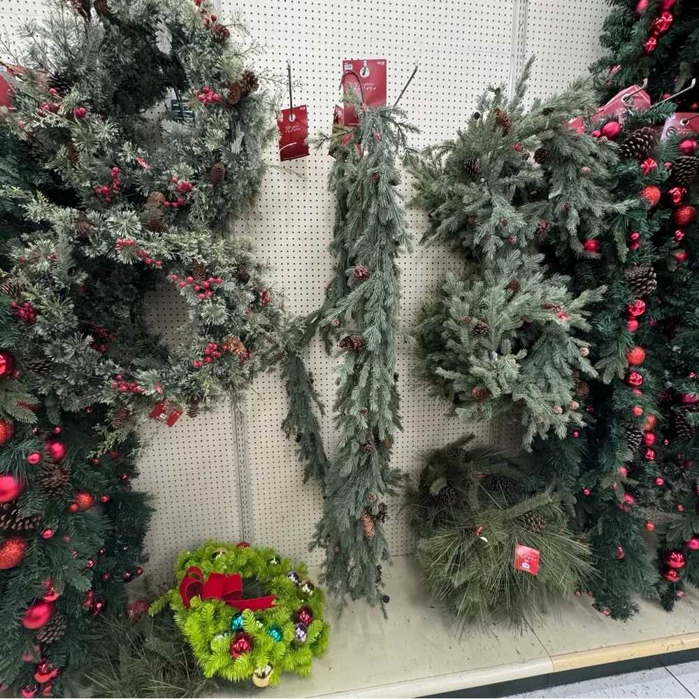Hobby lobby 2 garland 6 feet each one Festive Green Holiday Garland